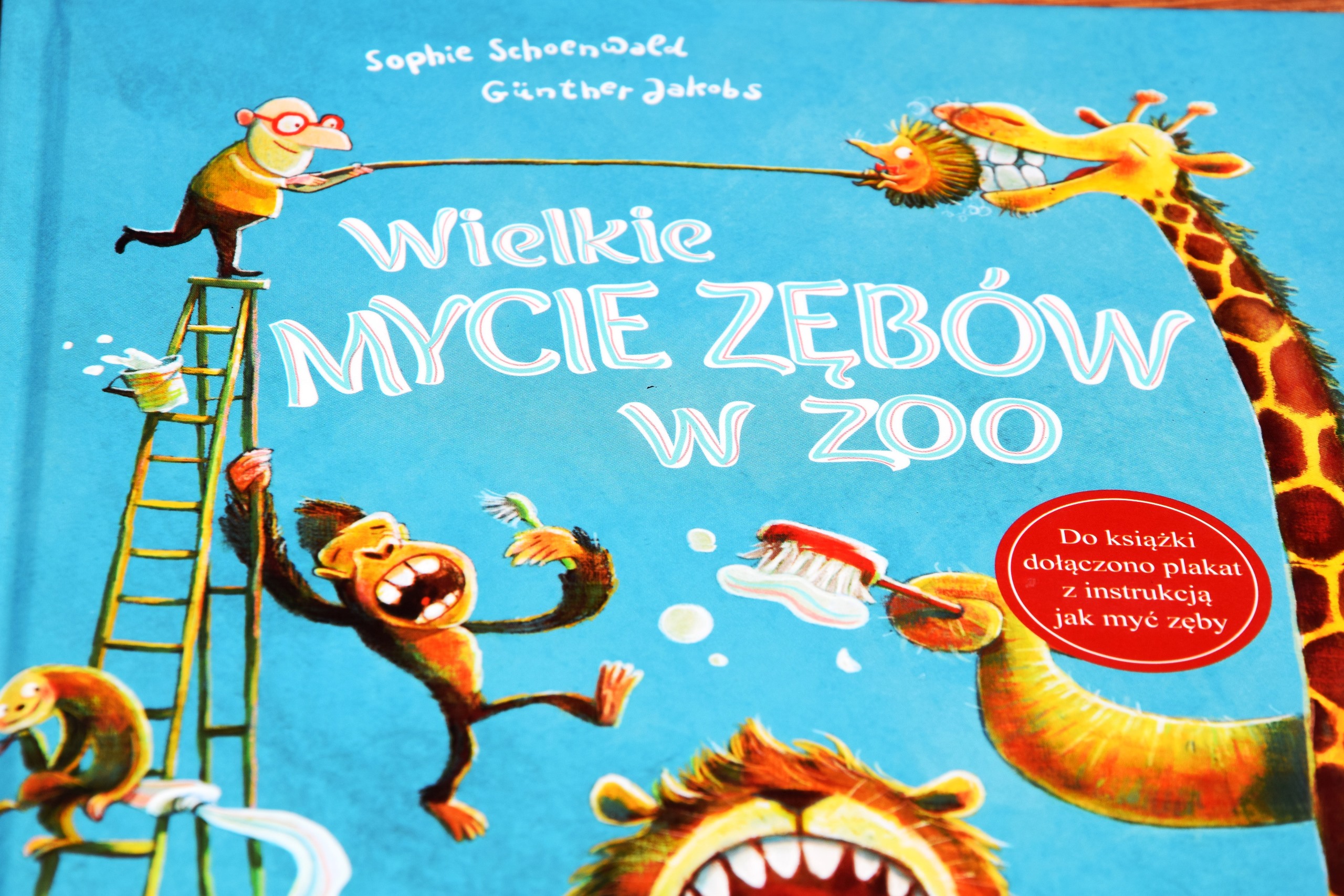 Read more about the article Wielkie mycie zębów w ZOO